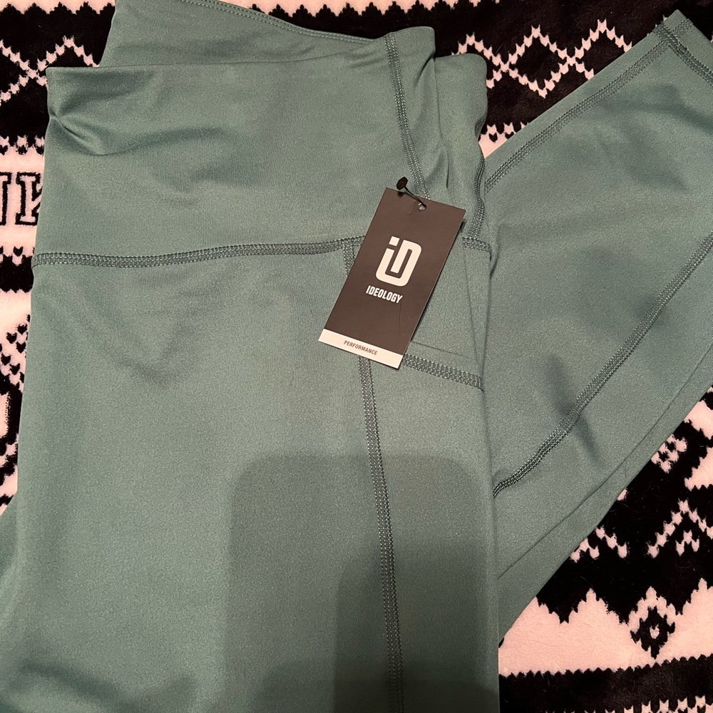 Green Ideology workout leggings new with tags